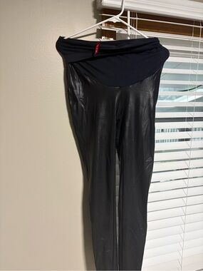 SPANX Maternity faux leather leggings